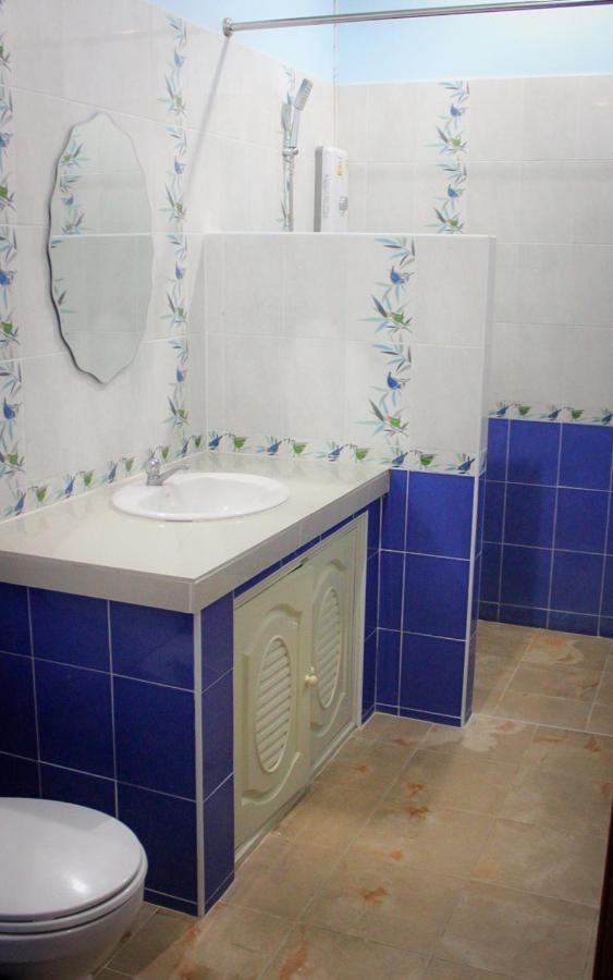 Phangan Barsay Hostel 통살라 외부 사진