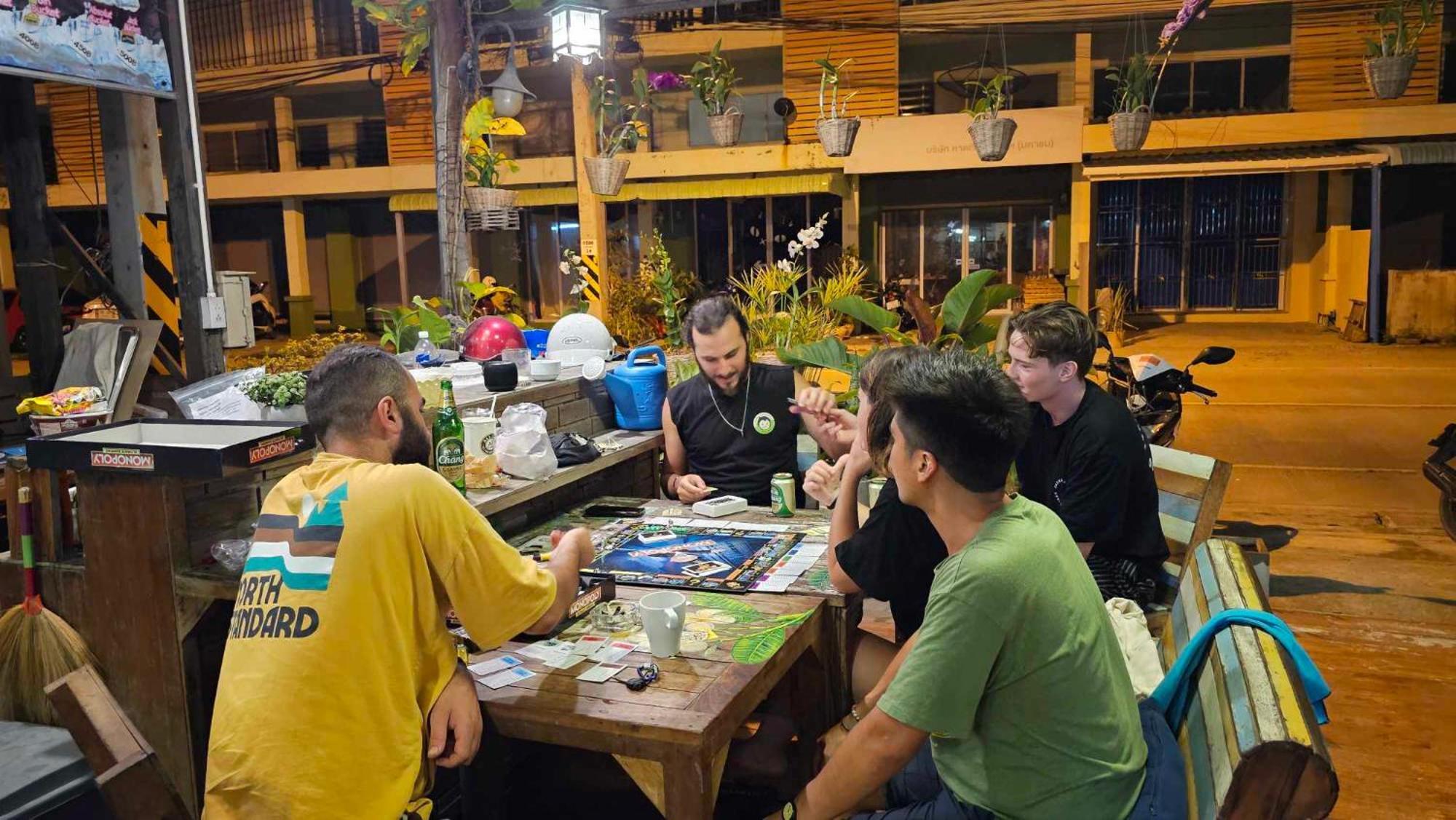 Phangan Barsay Hostel 통살라 외부 사진